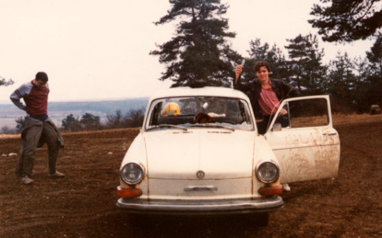 /fileadmin/media/Benutzer-Dateien/Don/Don/Autos/vw1600_03_klein.jpg