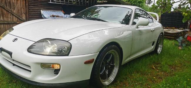 Toyota supra mk4 
