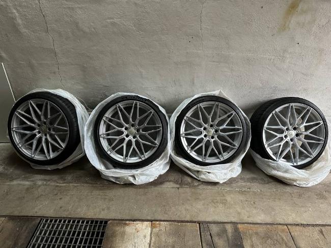 Verkaufe - Satz Dotz Suzuka Blaze 20“Felgen mit Michelin Pilot Sport 4S Reifen