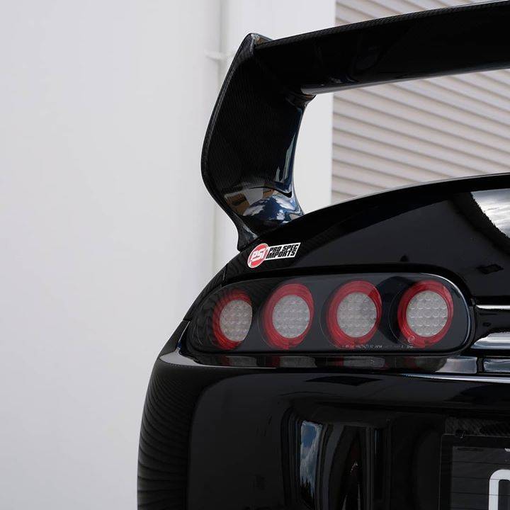 Foto von ProSpecImports 'Original Spec' Sniper Ring LED Supra tails with custom gloss black on our 3D CAD designed bezels 🔥🔥