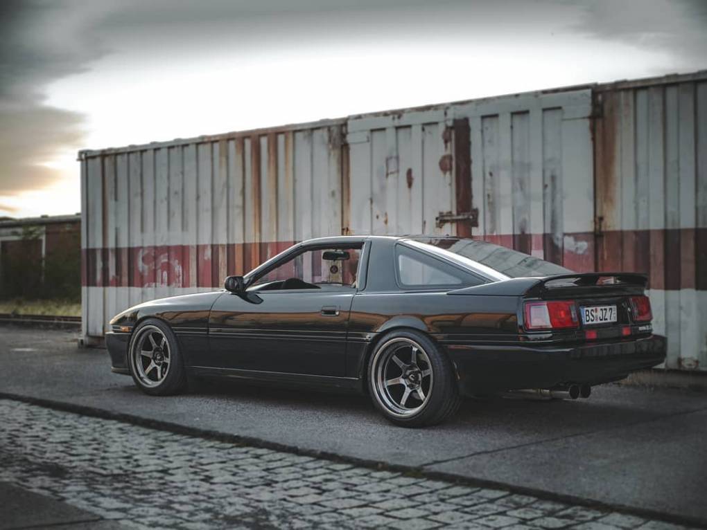 Photo of darius1jz 📷@dennisbrandt__ #toyota #supra #mk3 #ma70 #jza70 #7mgte #1jzgte #1jz #toyotasupra #a70addicts #jzswap #enginebay #mk3supra #supraculture #supramania #supraforums #supranation #toyotasupra #mishimoto #teammishi #cosmisracing #wperformance #toyotires #tial #hks #jdm #autumn #eatsleepjdm #stance #eatsleepboost #braunschweig