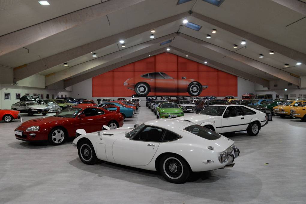 Photo of Classics ⁣Beautiful white 2000GT from our member Luc, joined our Supra generation shooting this weekend. Awesome pictures coming soon